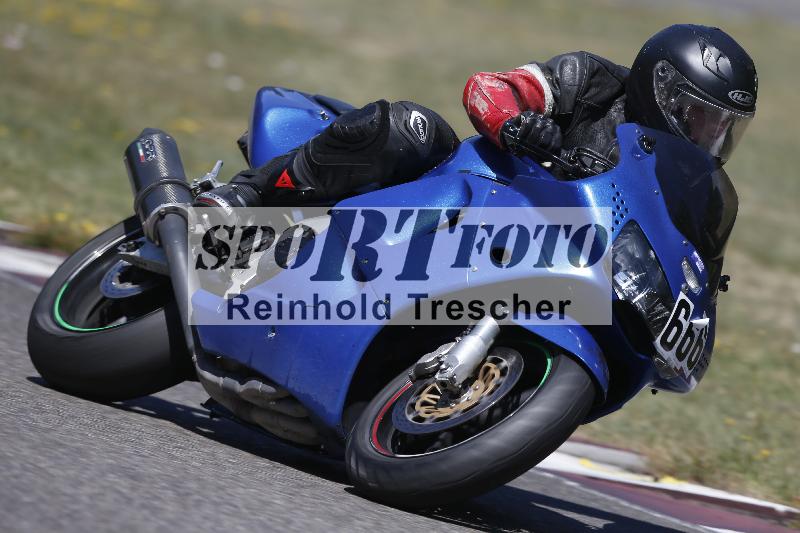 /36 08.08.2026  Pluess Motosport ADR/Freies Fahren/666